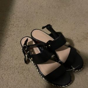 BCBGSandal